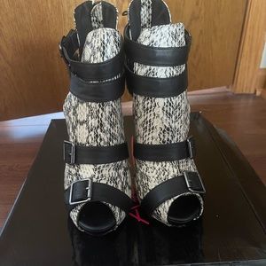 Snake Print open toe heel